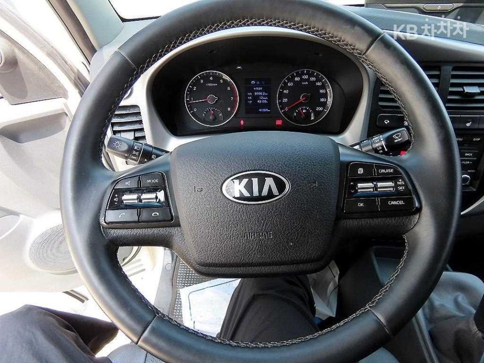 2022 - kia bongo iii