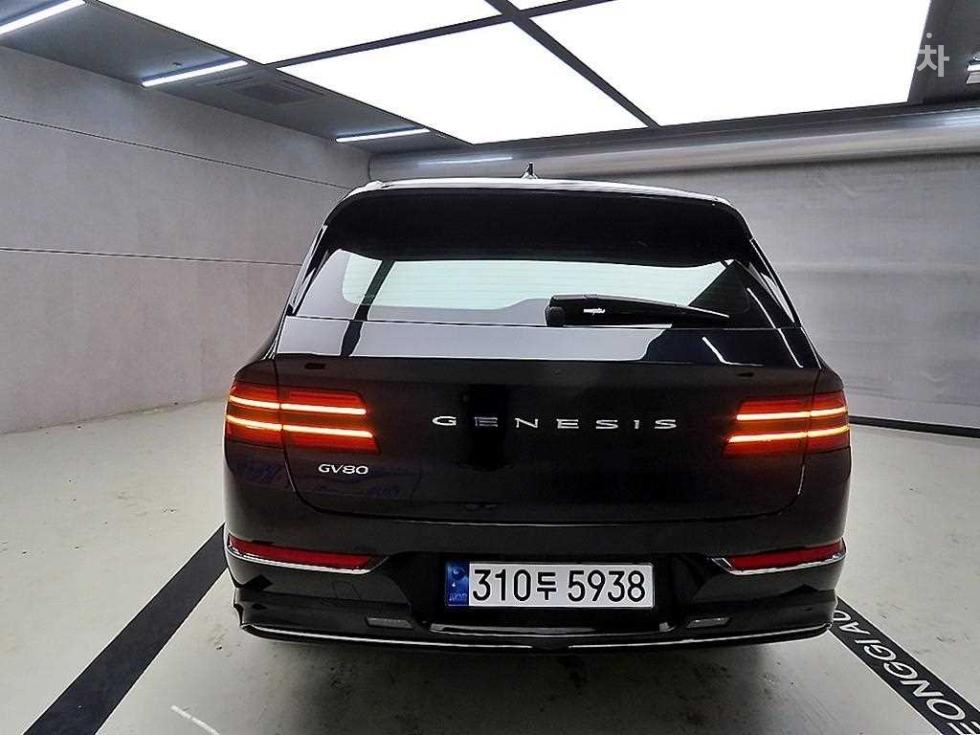 2021 Genesis GV80 photo