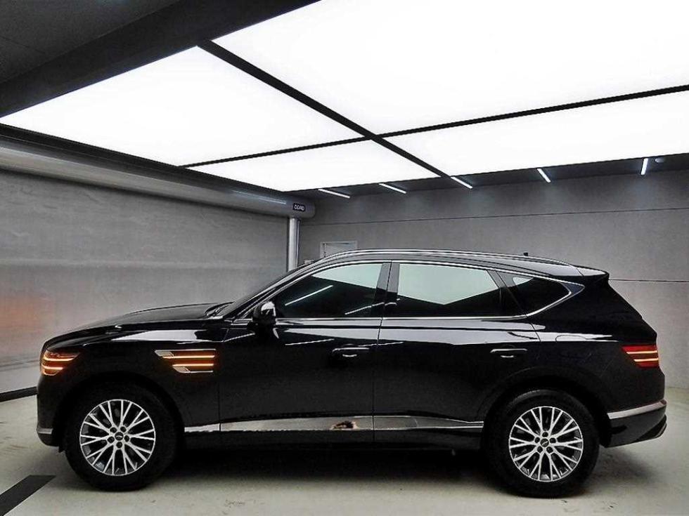 2021 Genesis GV80 photo