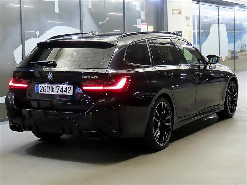2025 - bmw 3 series