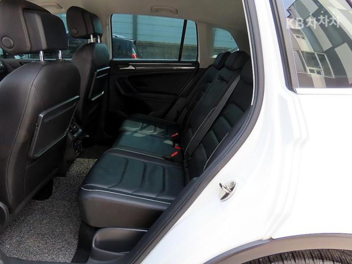 Volkswagen Tiguan 2.0 TDI Premium 7