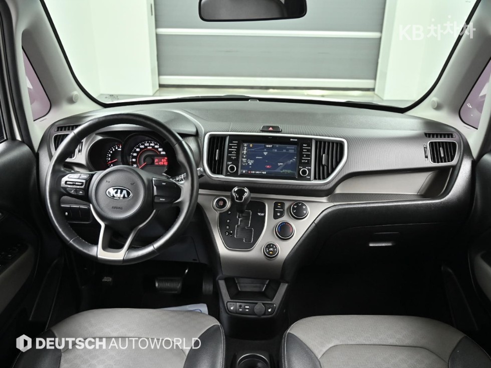 2019 - kia ray