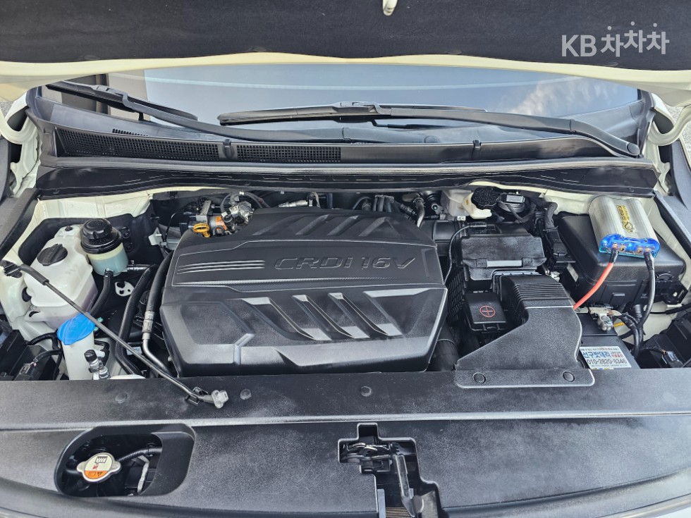Kia Carnival — miniaturë 7