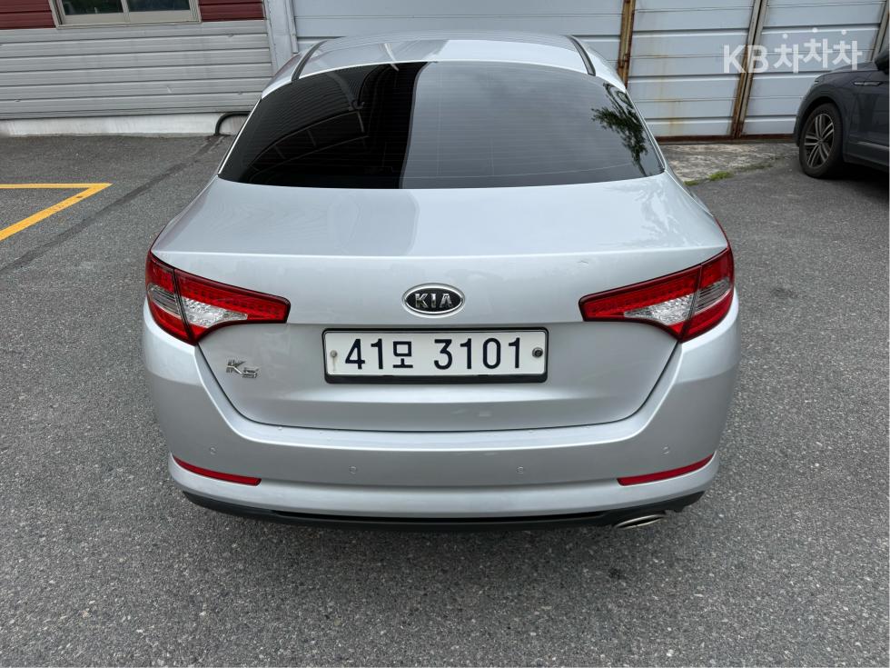 2011 - kia k5