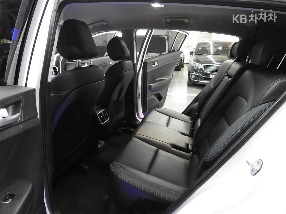 2017 - kia sportage