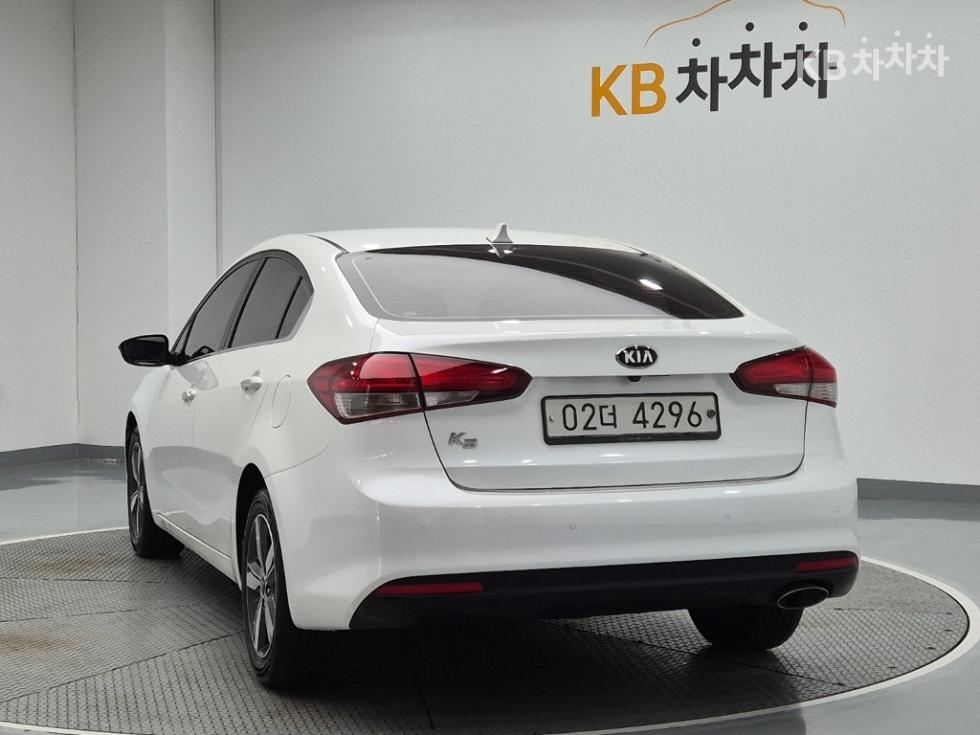 2018 - kia k3