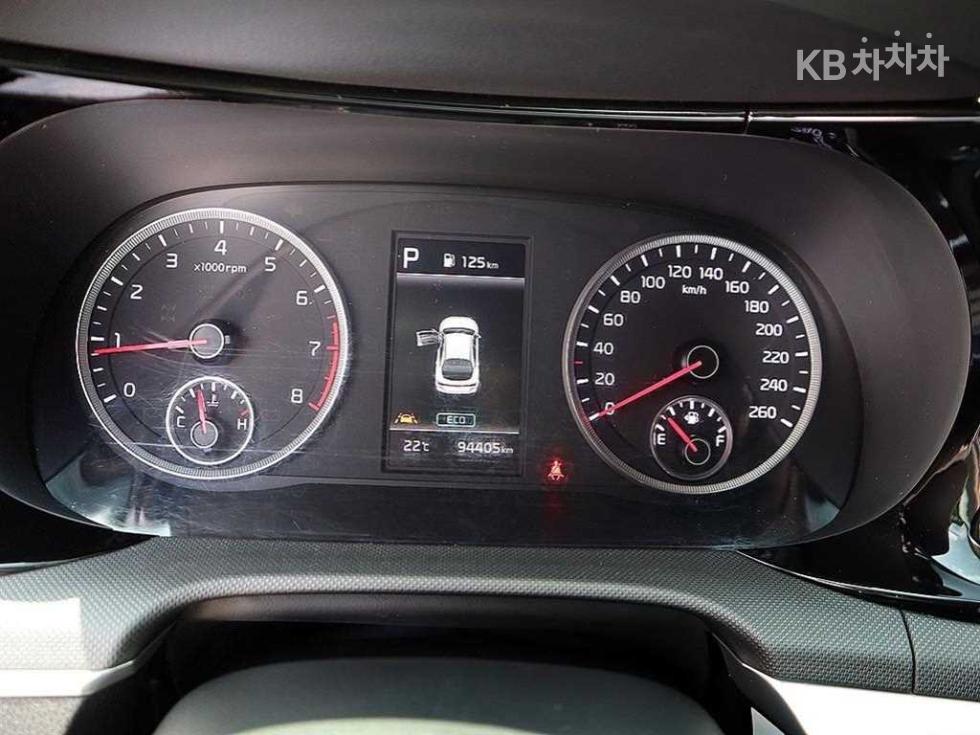 2022 - kia k5