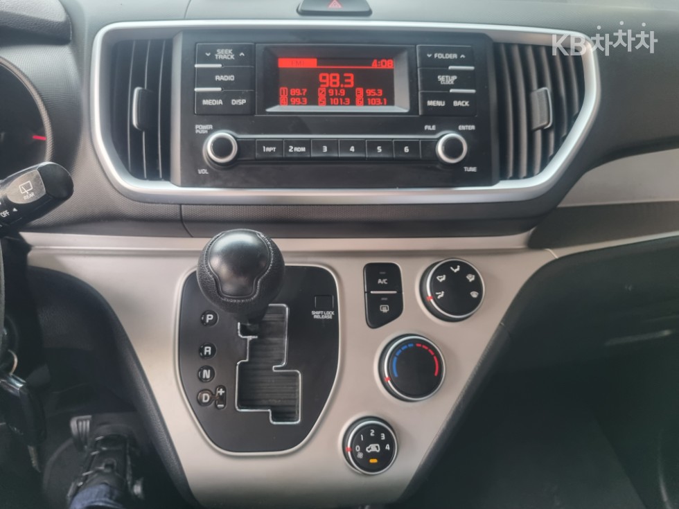 2018 - kia ray