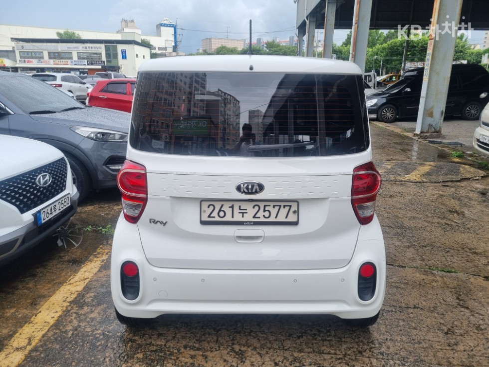 2018 - kia ray