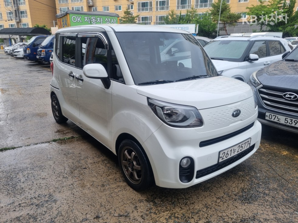 2018 - kia ray
