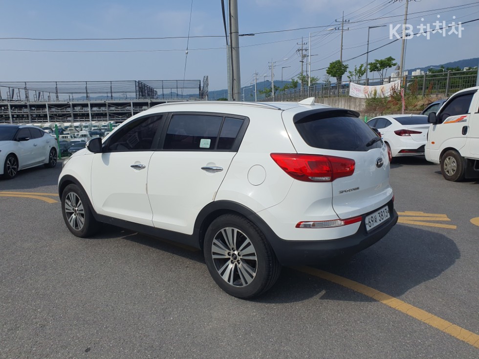 2014 - kia sportage
