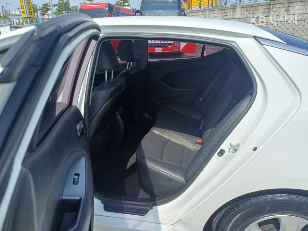 2015 - kia k5