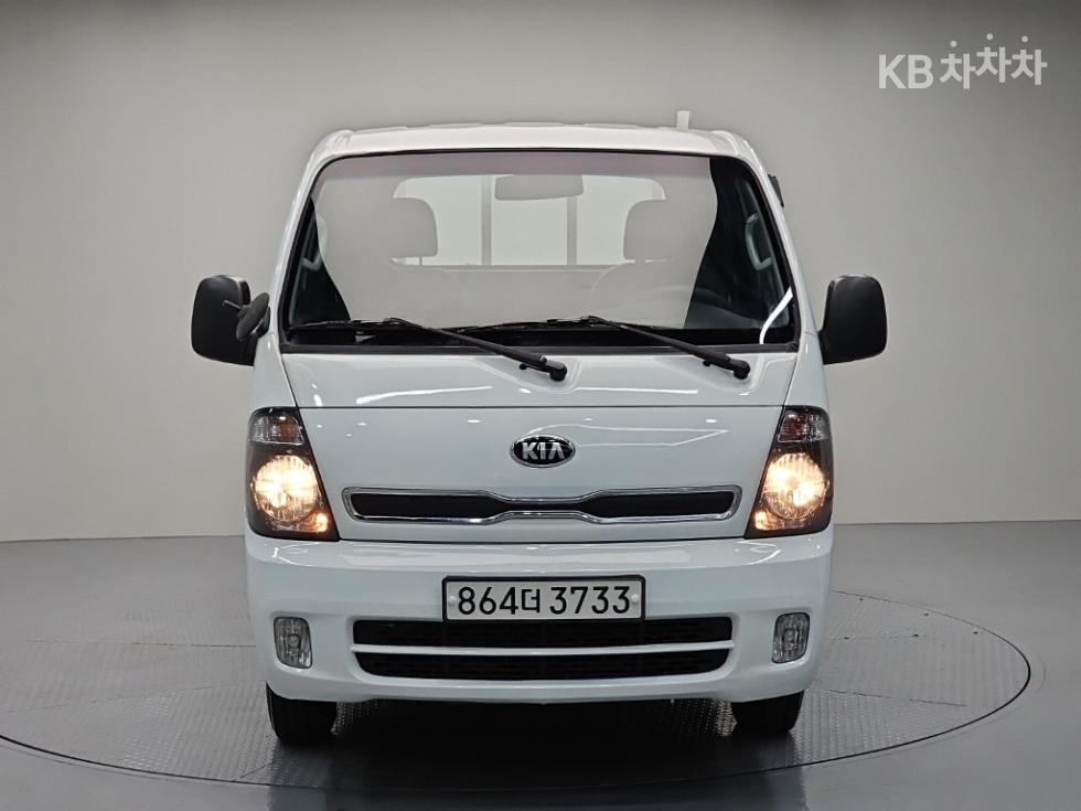 2018 - kia bongo iii