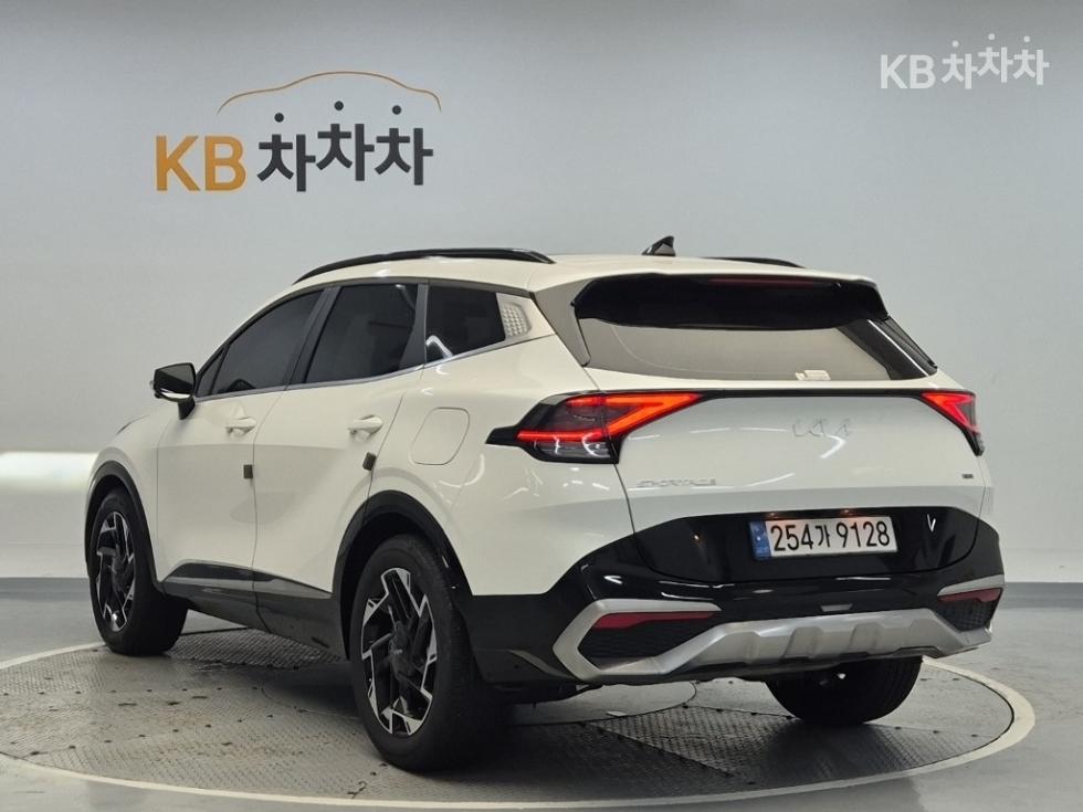 2024 - kia sportage