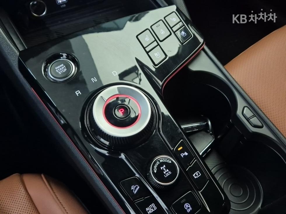 2024 - kia sportage
