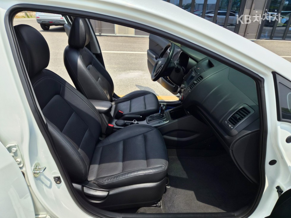 2015 - kia k3