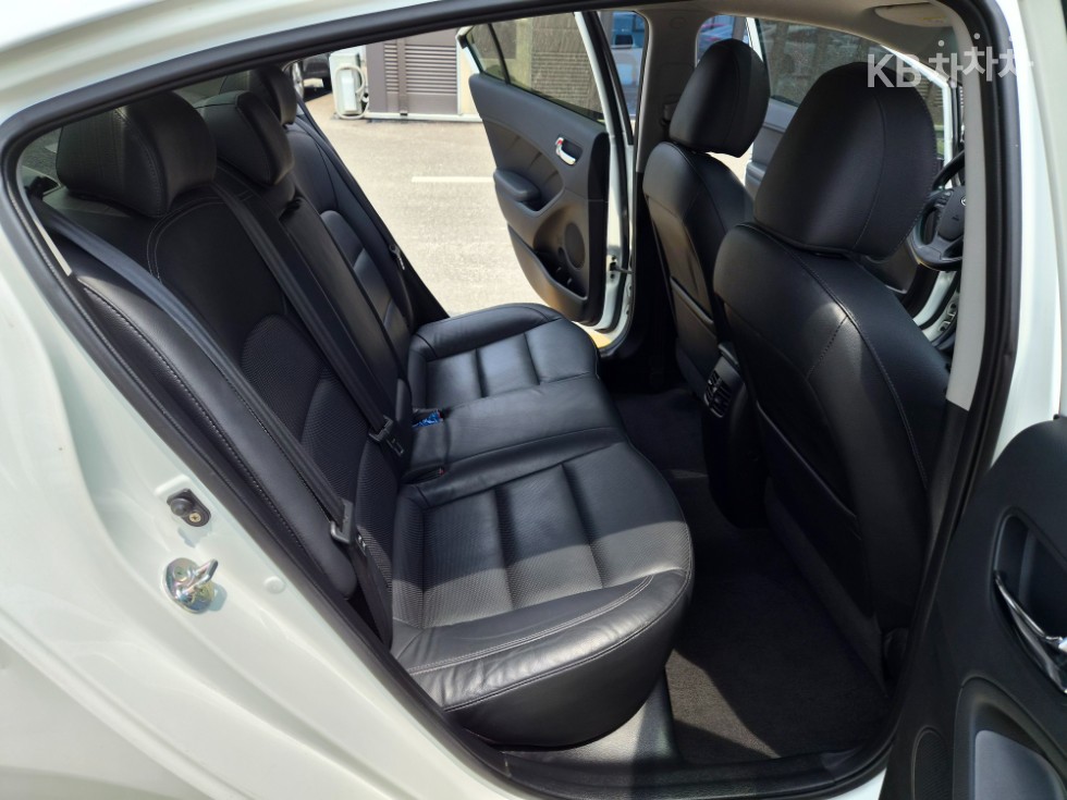2015 - kia k3