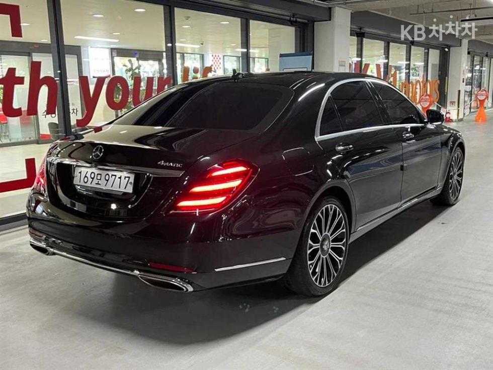 2019 Mercedes-Benz S photo