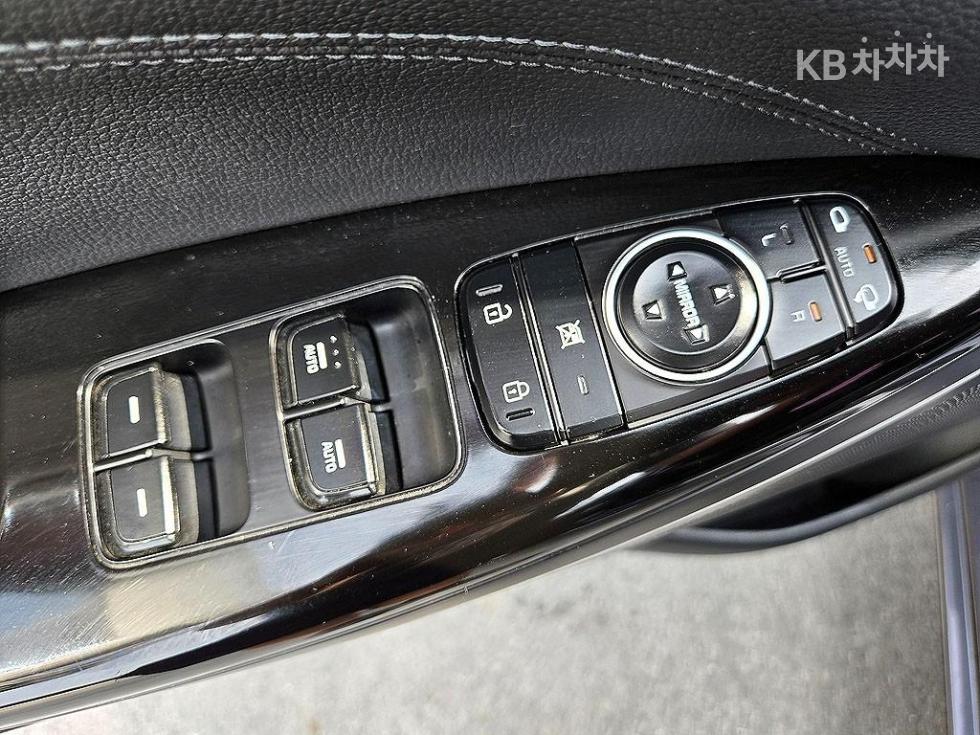 2017 - kia k7