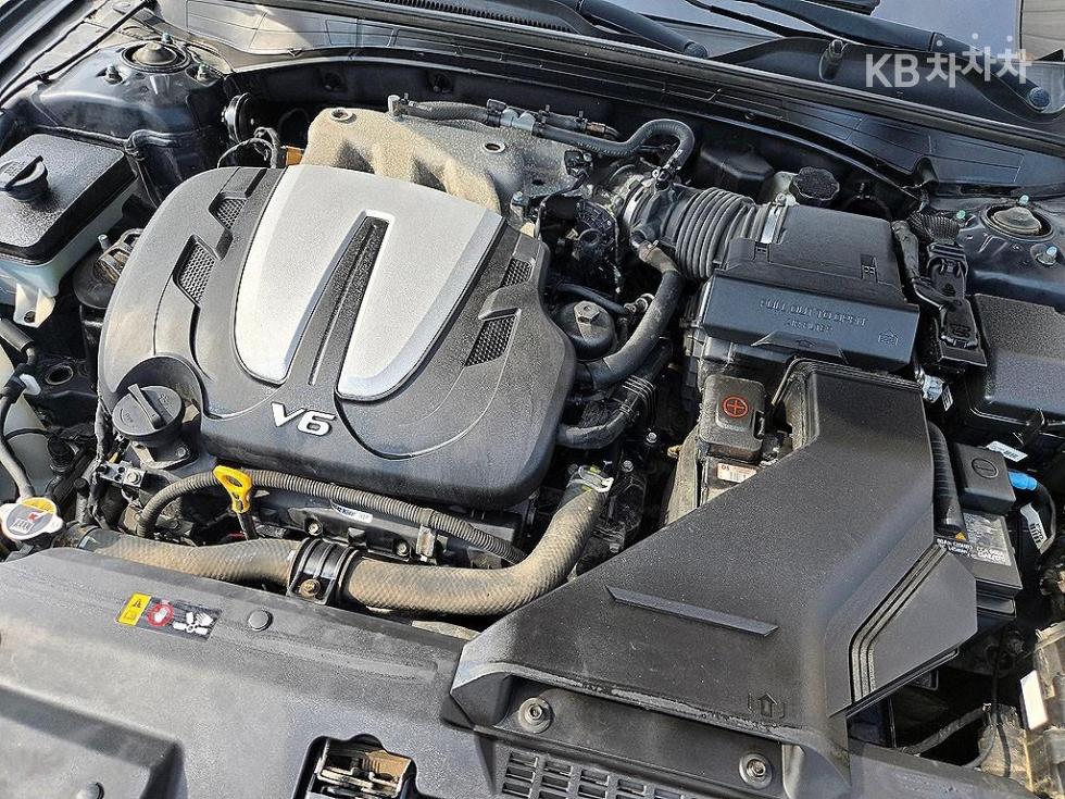 2017 - kia k7