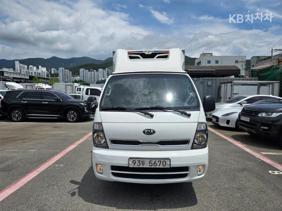 2019 - kia bongo iii