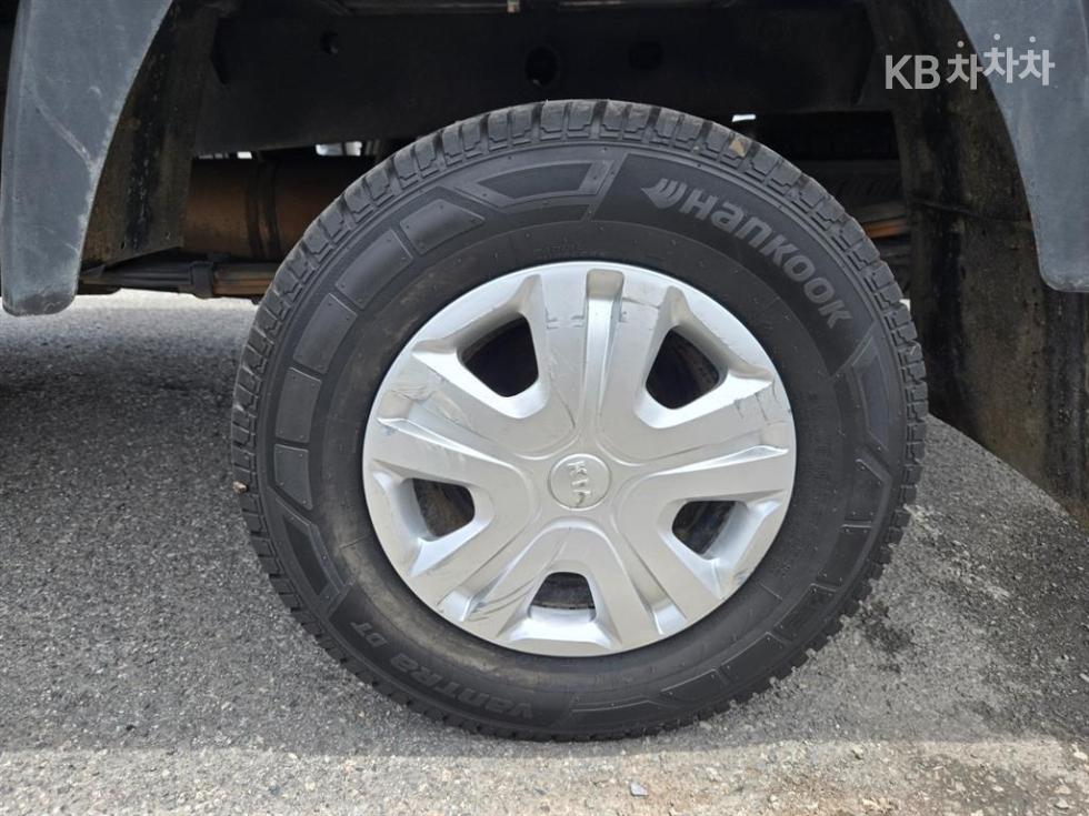 2019 - kia bongo iii