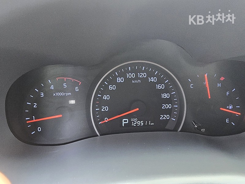 2013 - kia grand carnival