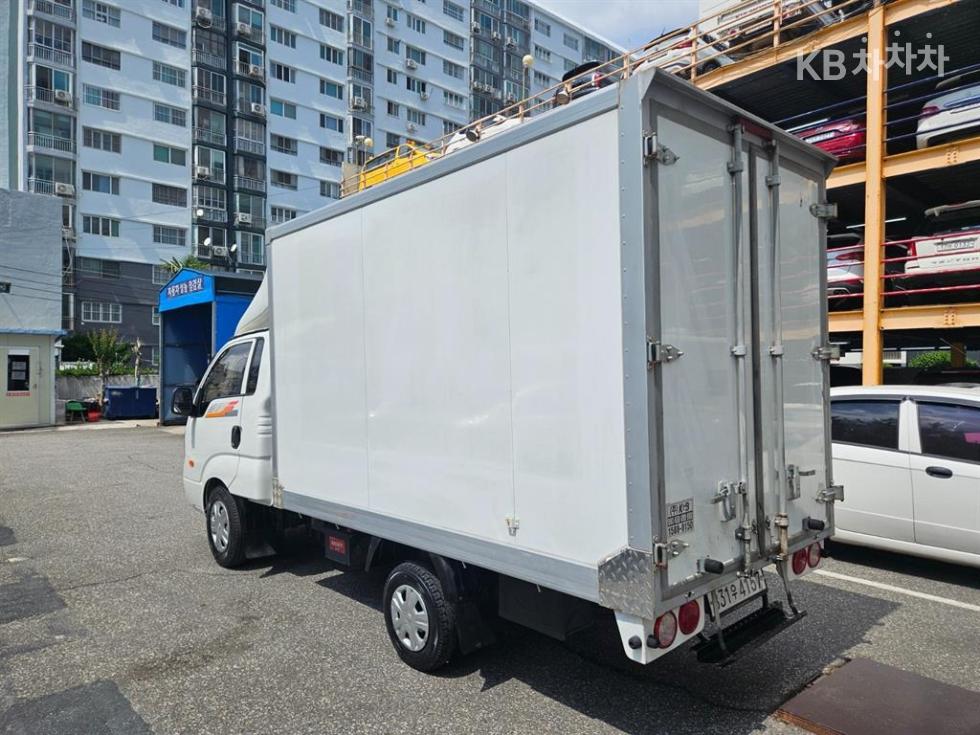 2019 - kia bongo iii