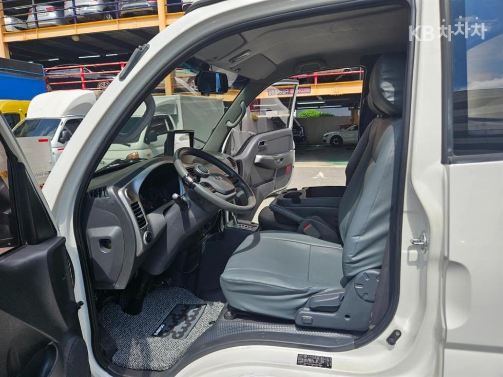 2019 - kia bongo iii