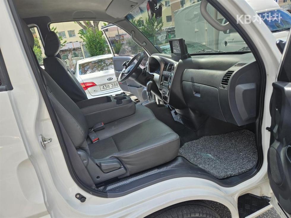 2019 - kia bongo iii