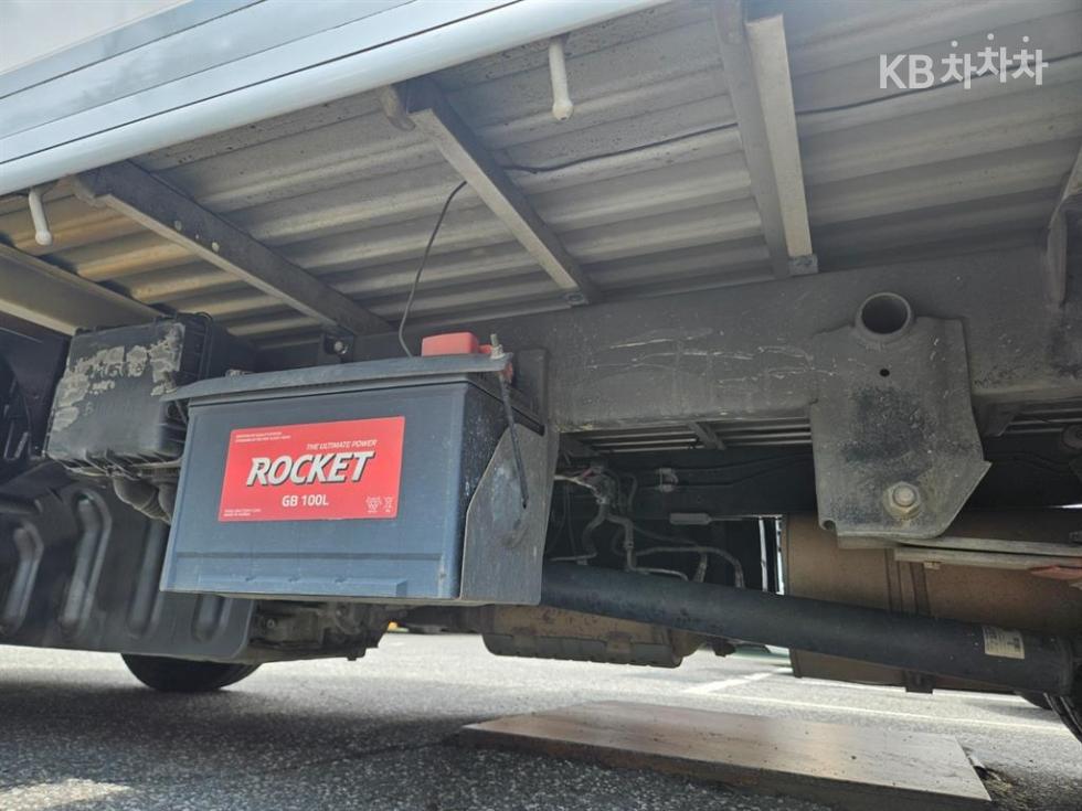 2019 - kia bongo iii