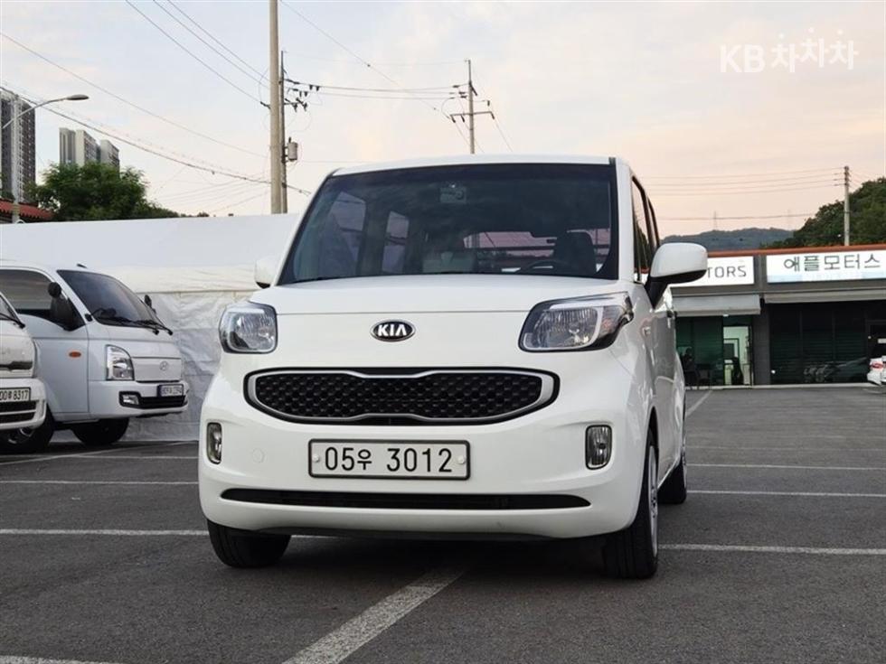 2017 - kia ray-ban