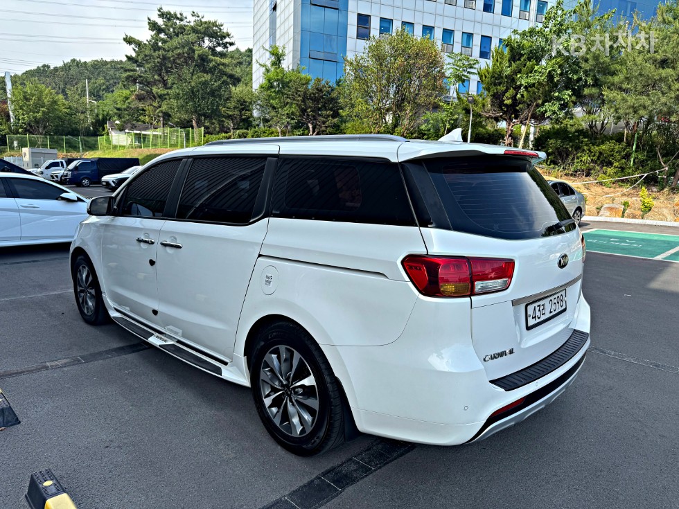 2015 - kia carnival