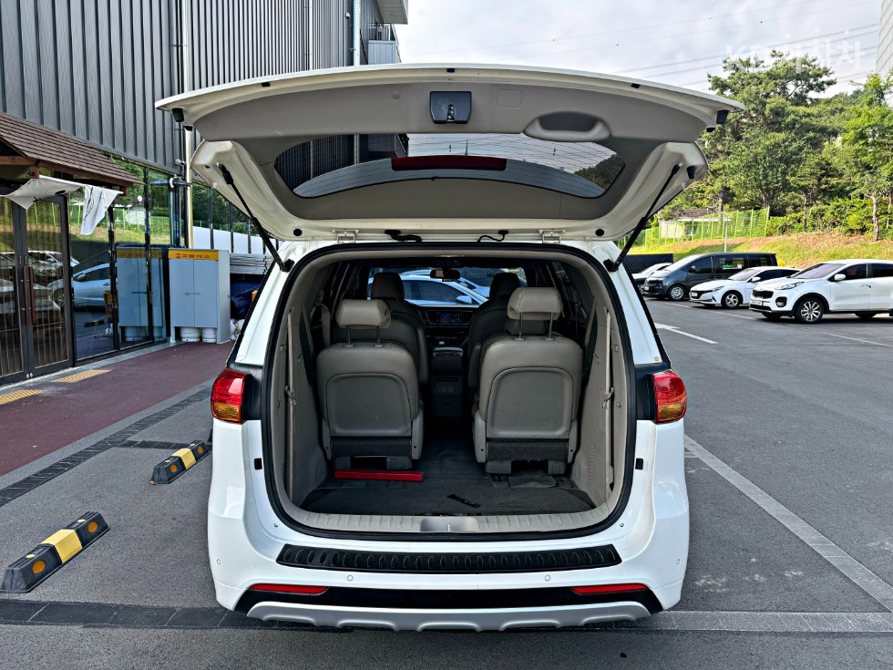 2015 - kia carnival