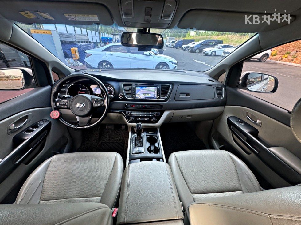 2015 - kia carnival