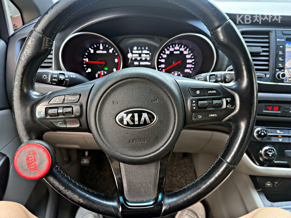 2015 - kia carnival