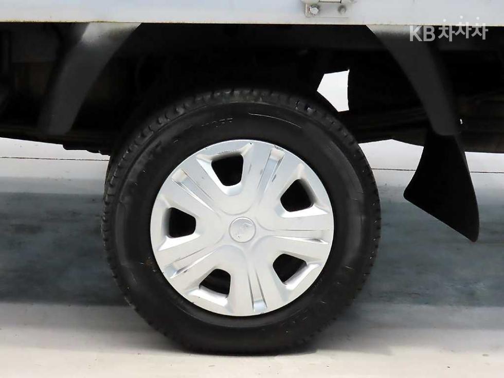 2019 - kia bongo iii
