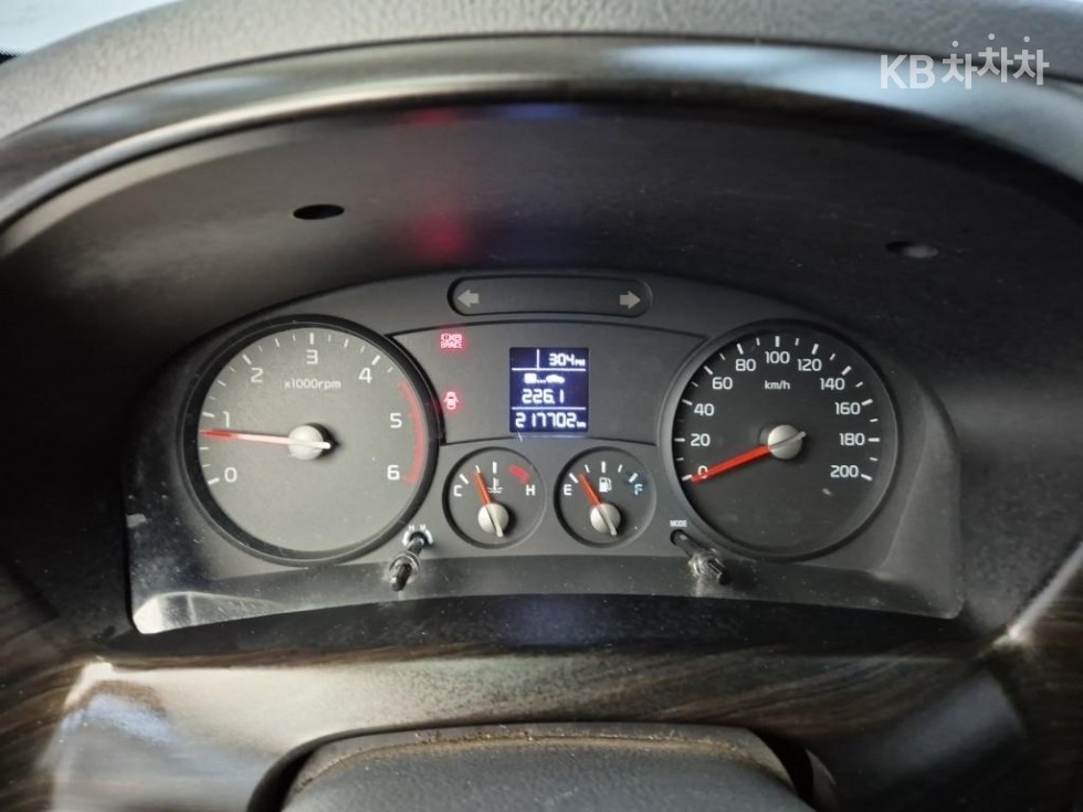 2018 - kia bongo iii