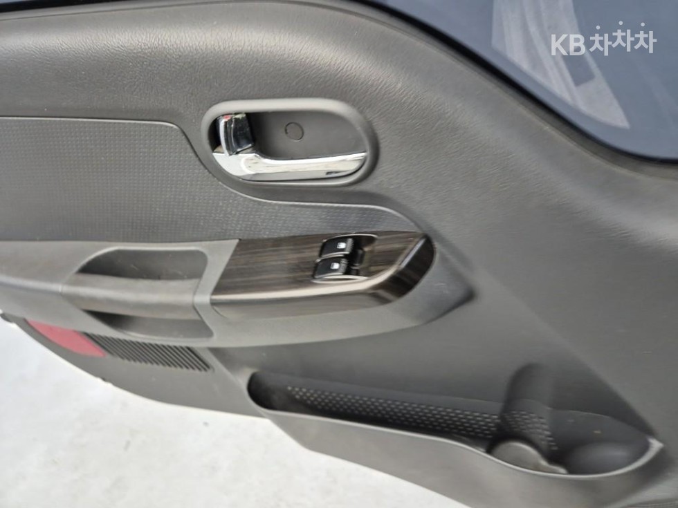 2018 - kia bongo iii