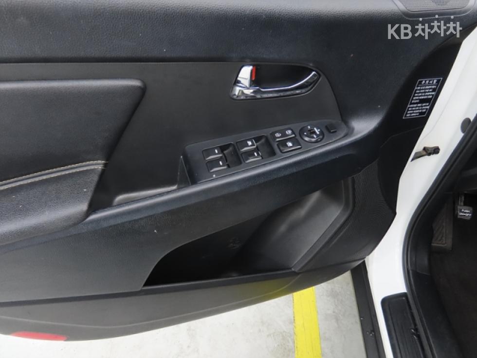 2011 - kia sportage