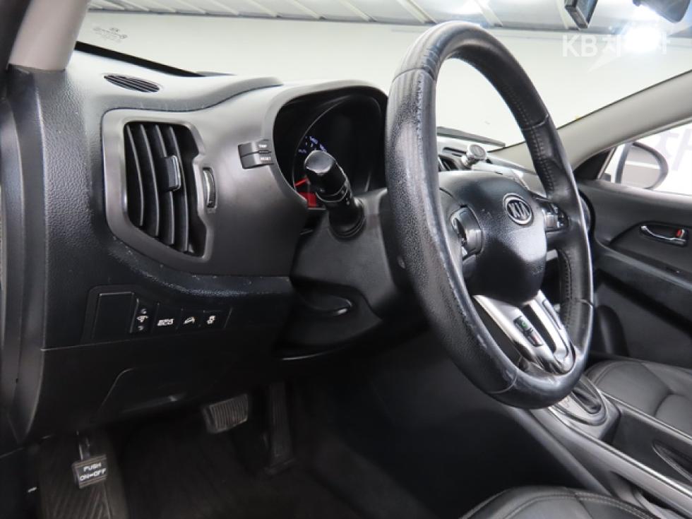 2011 - kia sportage