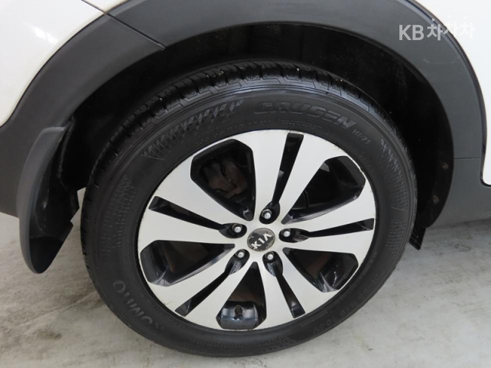 2011 - kia sportage