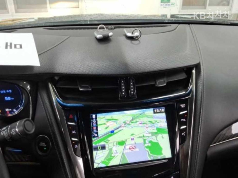 2017 - cadillac cts