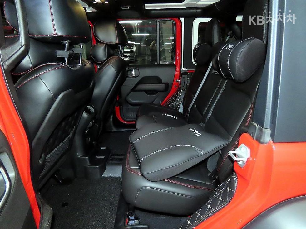 2023 Jeep (JL) photo