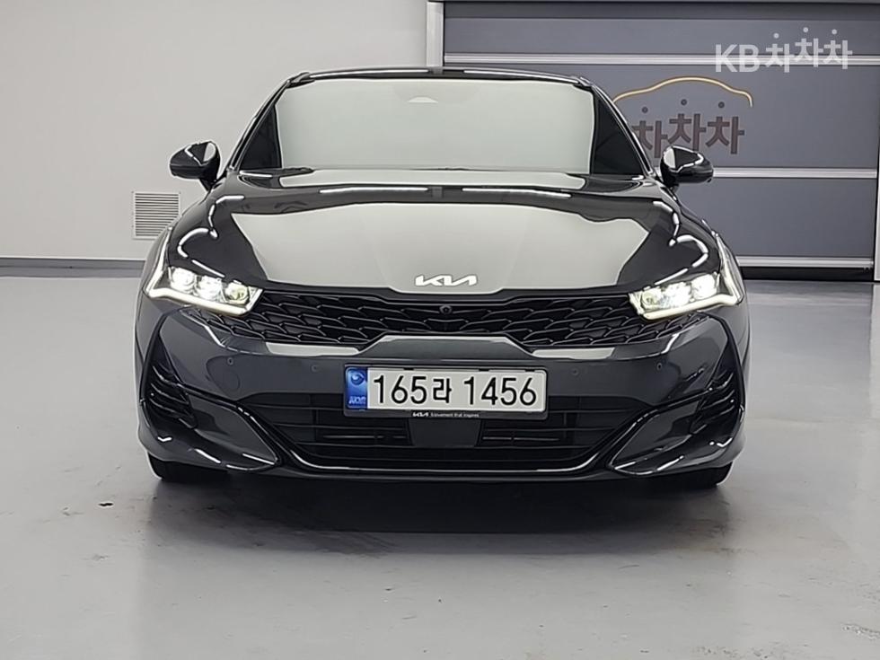 2023 Kia K5 3 photo