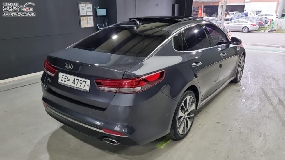 2017 - kia k5