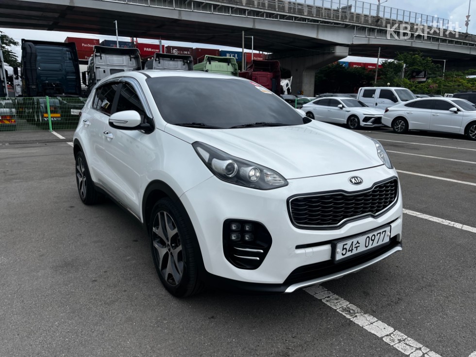 2016 - kia sportage