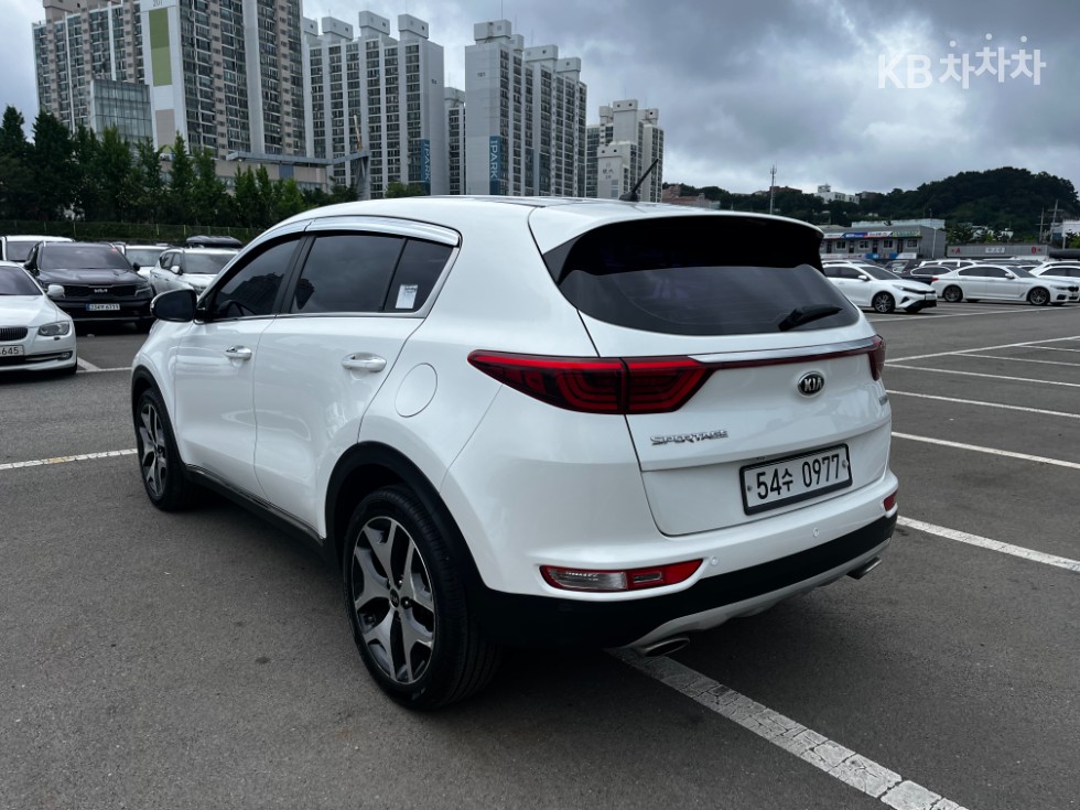 2016 - kia sportage