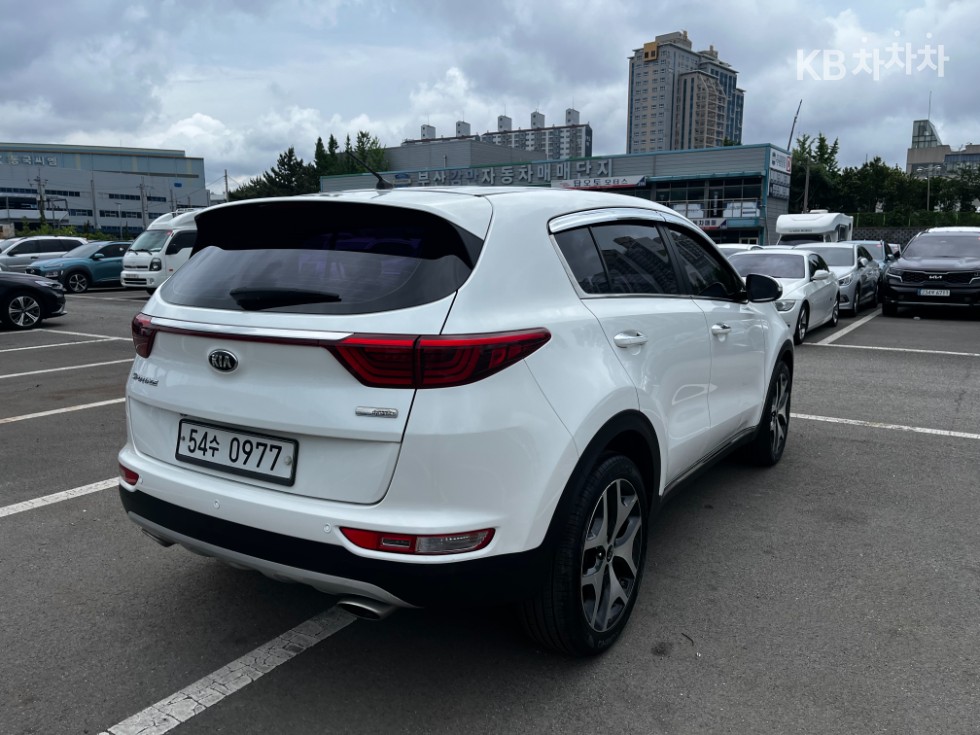 2016 - kia sportage