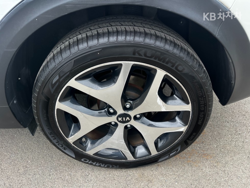 2016 - kia sportage